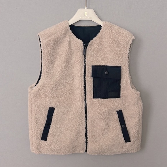Zara Kids REVERSIBLE FLEECE VEST - Picture 2 of 5